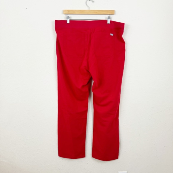Figs Livingson Red Scrub Pants Size XL - Picture 4 of 6